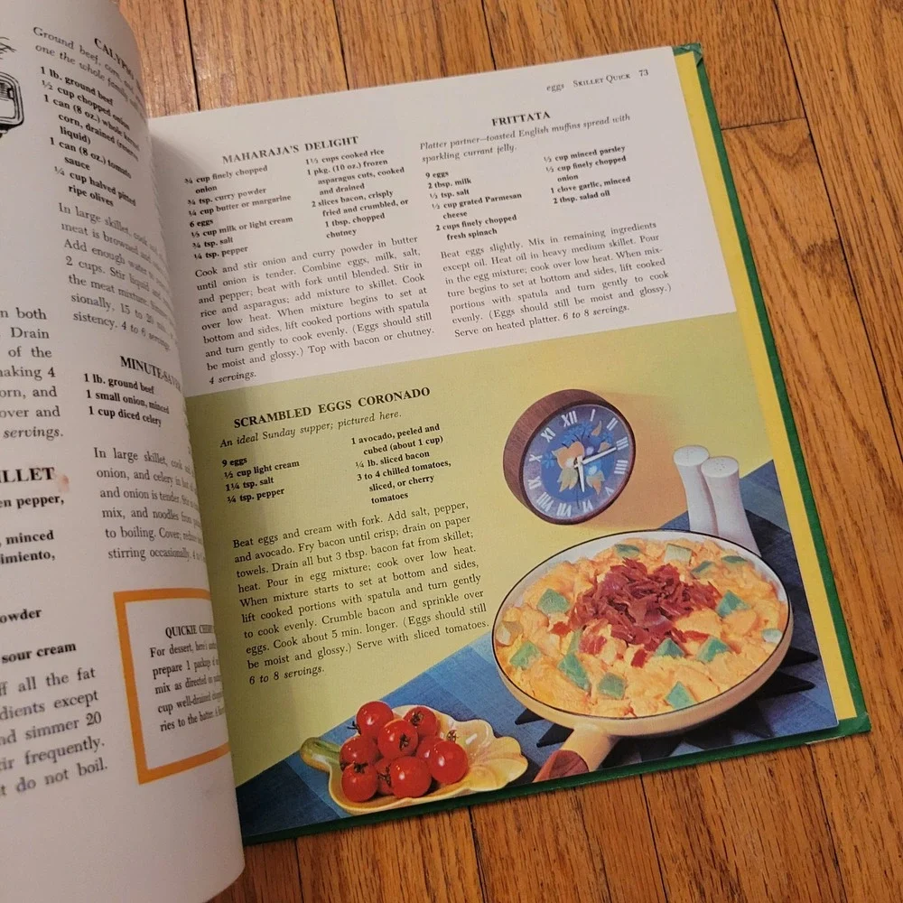Betty Crocker Dinner‎ in Dish Cookbook 1965 First Edition Vintage Recipes Spiral